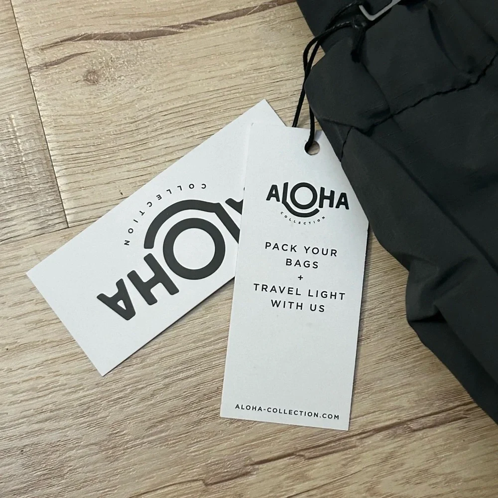 ✨LAST ONE✨NWT Aloha Collection Keep It Light Backpack Black - Picture 12 of 13